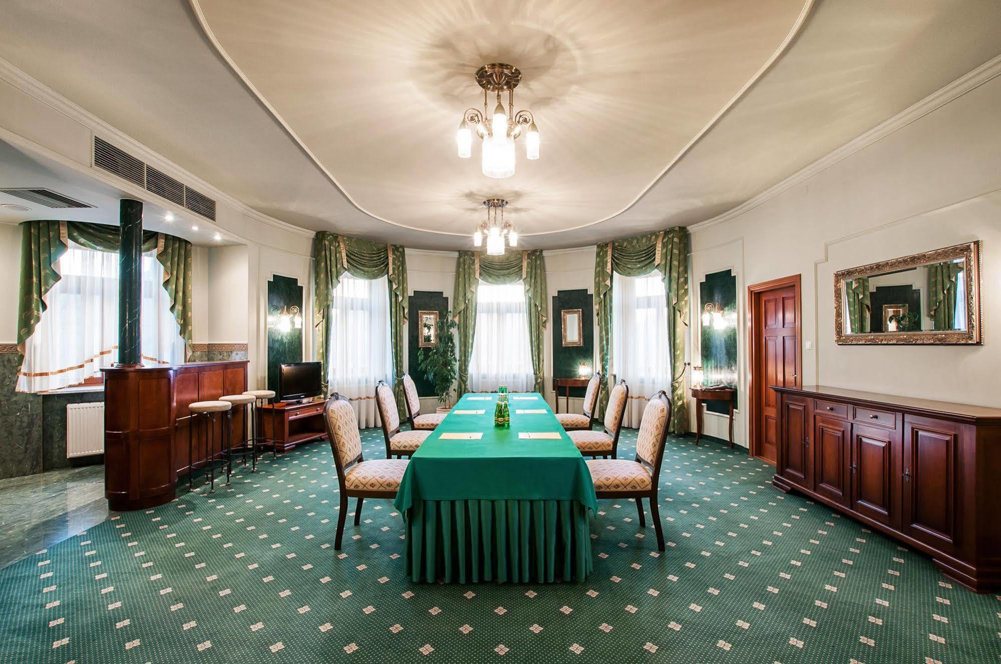 Hotel Palace Europa Lublin Eksteriør bilde
